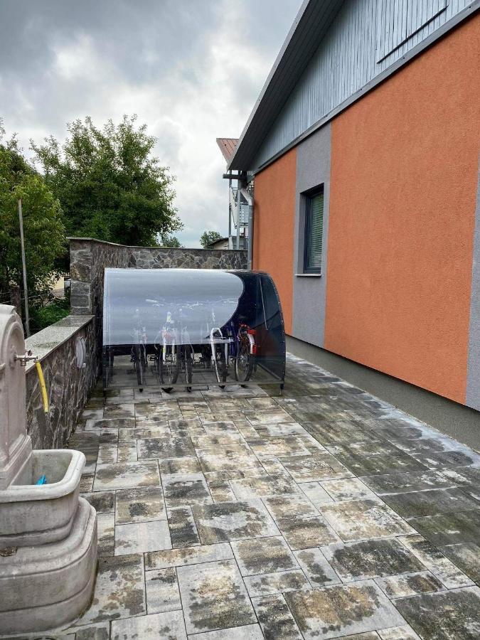 Apartments Drevi Ljubljana Eksteriør billede