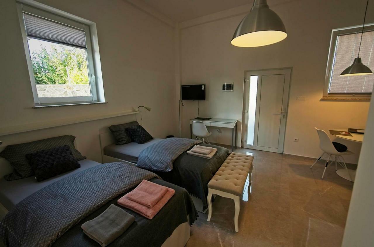 Apartments Drevi Ljubljana Eksteriør billede